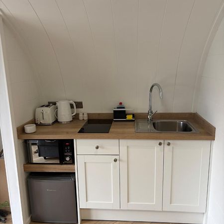 Kings Caves Glamping Hotel Torbeg Kültér fotó