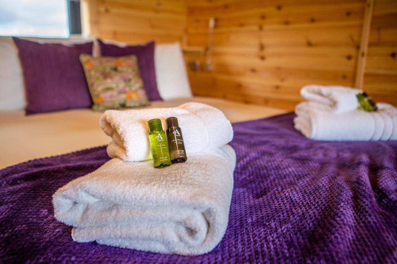 Kings Caves Glamping Hotel Torbeg Kültér fotó