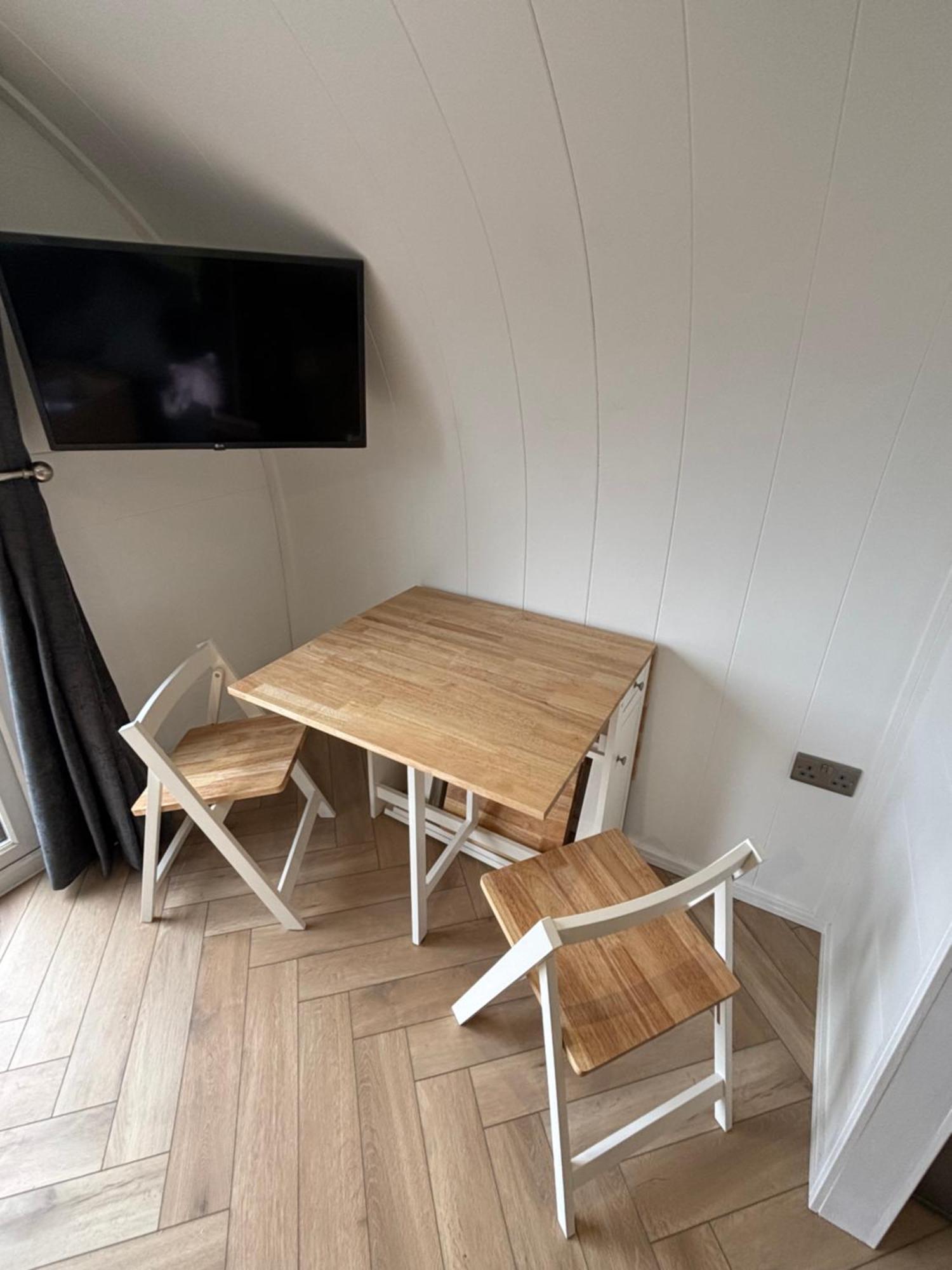 Kings Caves Glamping Hotel Torbeg Kültér fotó